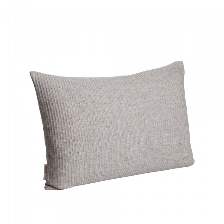 Fritz Hansen Cushion Aiayu - Oat 3 Fritz Hansen Cushion Aiayu - Oat