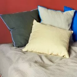 Hay Outline Cushion -Plädar & prydnadskuddar affär 10689835r 4