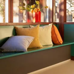 Hay Outline Cushion -Plädar & prydnadskuddar affär 10689835r 7