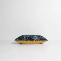 Petite Friture Jungle Cushion 50x50 Cm - White On Black -Plädar & prydnadskuddar affär 10708745 3