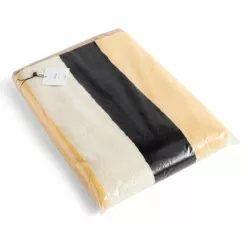 Hay Trio Bath Sheet Yellow -Plädar & prydnadskuddar affär 10712017 10