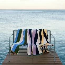 Hay Trio Bath Sheet Yellow -Plädar & prydnadskuddar affär 10712017 3