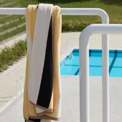 Hay Trio Bath Sheet Yellow -Plädar & prydnadskuddar affär 10712017 7