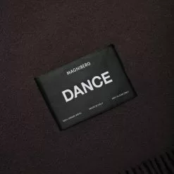 Magniberg Bold Blanket - Dark Chocolate 11 Magniberg Bold Blanket - Dark Chocolate -Plädar & prydnadskuddar affär 10716583 4