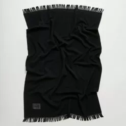 Magniberg Bold Blanket - Tango Black -Plädar & prydnadskuddar affär 10716588 5