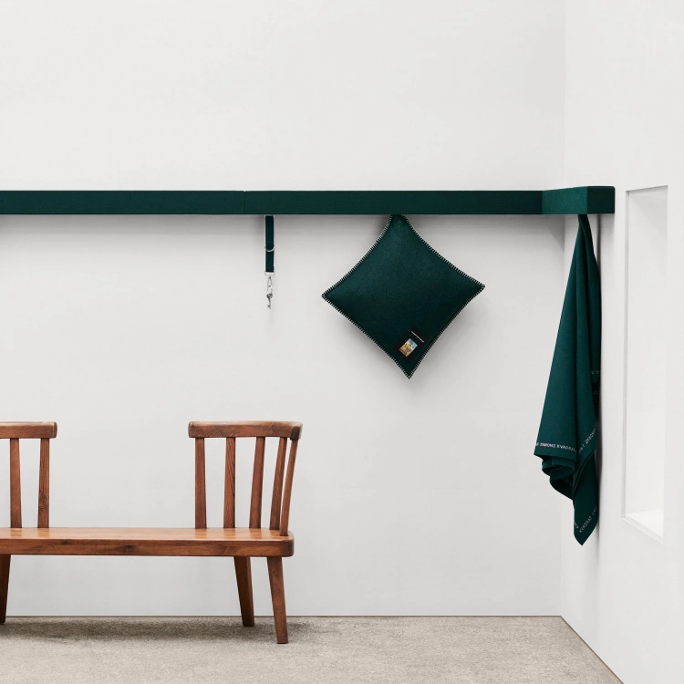 Kvadrat/Raf Simons Lambswool Cushion 5 Kvadrat/Raf Simons Lambswool Cushion - Bild 3