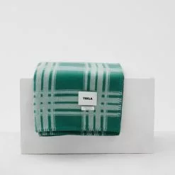 Tekla Le Corbusier Blanket - Vert Anglais/Blanc -Plädar & prydnadskuddar affär 10722064 6